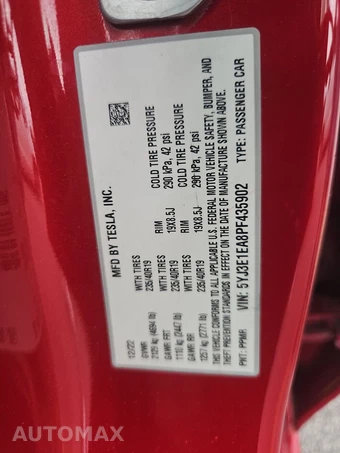2023 Tesla Model 3 Standard Range - miniatura 21