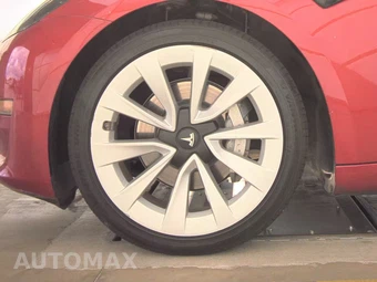 2023 Tesla Model 3 Standard Range - miniatura 9