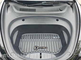 2023 Tesla Model 3 Standard Range - miniatura 19