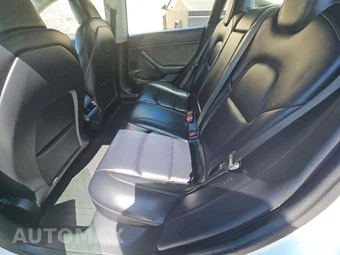 2023 Tesla Model 3 Standard Range - miniatura 10