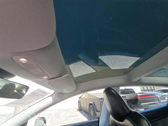 2023 Tesla Model 3 Standard Range - miniatura 8
