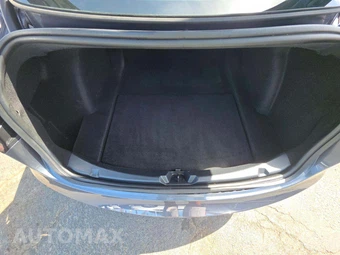2023 Tesla Model 3 Standard Range - miniatura 11