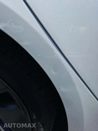 2023 Tesla Model 3 Standard Range - miniatura 18
