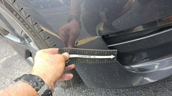 2023 Tesla Model 3 Standard Range – miniatura 32