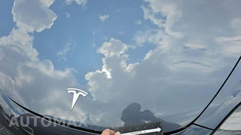 2023 Tesla Model 3 Standard Range – miniatura 45