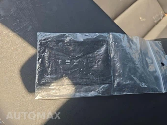 2023 Tesla Model 3 Standard Range - miniatura 5