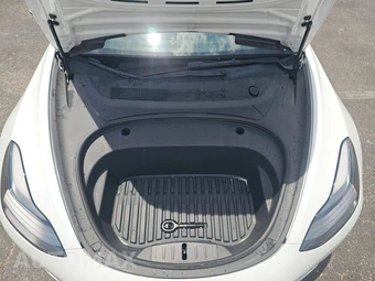 2023 Tesla Model 3 Standard Range – miniatura 15