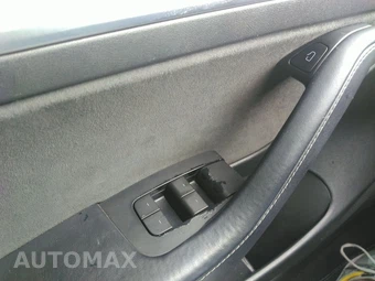 2023 Tesla Model 3 Standard Range – miniatura 23