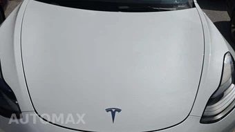 2023 Tesla Model 3 Standard Range – miniatura 25