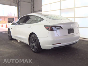2023 Tesla Model 3 Standard Range – miniatura 6