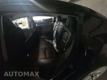2023 Tesla Model 3 Standard Range - miniatura 12