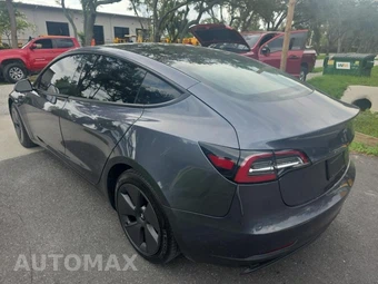 2023 Tesla Model 3 Standard Range - miniatura 6