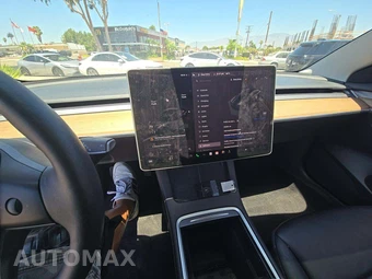 2023 Tesla Model 3 Standard Range - miniatura 10