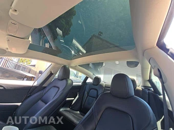 2023 Tesla Model 3 Standard Range - miniatura 11