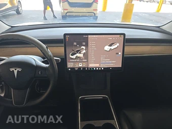 2023 Tesla Model 3 Standard Range – miniatura 11