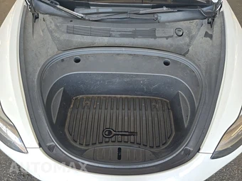 2023 Tesla Model 3 Standard Range – miniatura 16