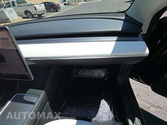 2023 Tesla Model 3 Standard Range - miniatura 16