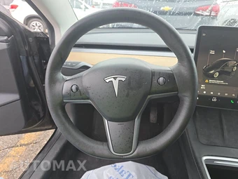 2023 Tesla Model 3 Standard Range – miniatura 10