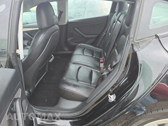 2023 Tesla Model 3 Standard Range – miniatura 13