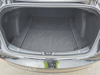 2023 Tesla Model 3 Standard Range – miniatura 16