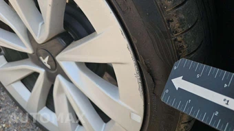 2023 Tesla Model 3 Standard Range – miniatura 26