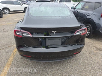 2023 Tesla Model 3 Standard Range – miniatura 5