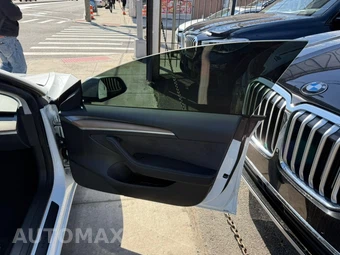 2023 Tesla Model 3 Standard Range - miniatura 15