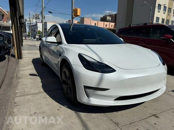 2023 Tesla Model 3 Standard Range - miniatura 3