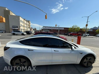 2023 Tesla Model 3 Standard Range - miniatura 4