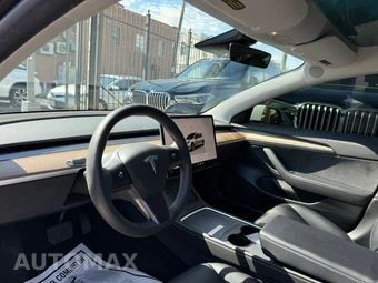 2023 Tesla Model 3 Standard Range - miniatura 9