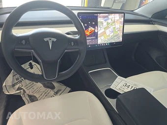 2023 Tesla Model 3 Standard Range - miniatura 11