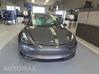 2023 Tesla Model 3 Standard Range - miniatura 2