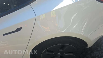 2023 Tesla Model 3 Standard Range - miniatura 24