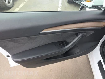 2023 Tesla Model 3 Standard Range - miniatura 15