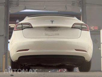 2023 Tesla Model 3 Standard Range - miniatura 7