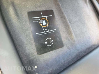 2023 Tesla Model 3 Standard Range - miniatura 5