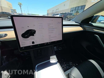 2023 Tesla Model 3 Standard Range - miniatura 7