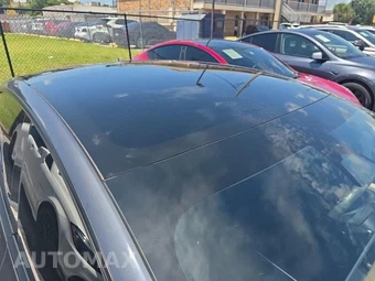 2023 Tesla Model 3 Standard Range - miniatura 12