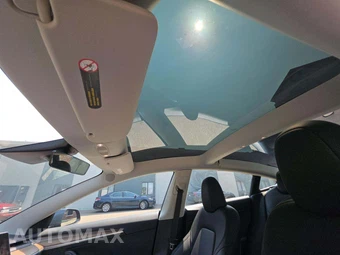 2023 Tesla Model 3 Standard Range - miniatura 11