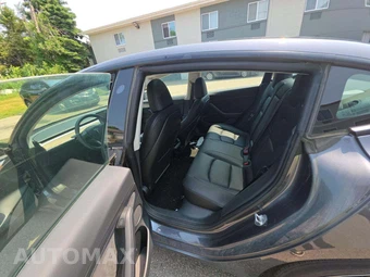 2023 Tesla Model 3 Standard Range - miniatura 13