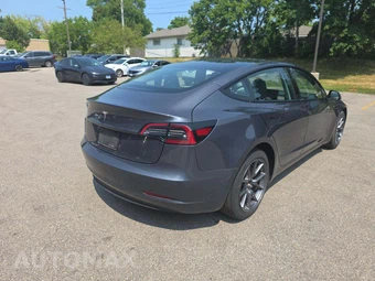 2023 Tesla Model 3 Standard Range - miniatura 3