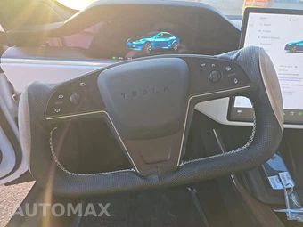 2023 Tesla Model S – miniatura 10