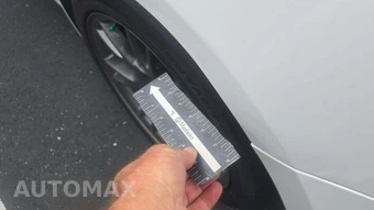 2023 Tesla Model S – miniatura 27