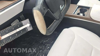 2023 Tesla Model S – miniatura 33