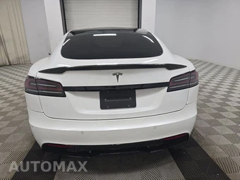 2023 Tesla Model S – miniatura 5