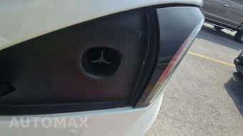 2023 Tesla Model S – miniatura 17