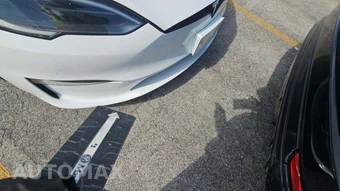 2023 Tesla Model S – miniatura 32