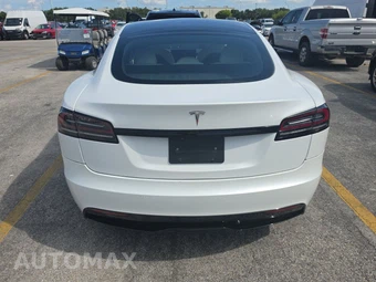 2023 Tesla Model S – miniatura 5