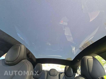 2023 Tesla Model S - miniatura 11