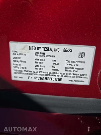 2023 Tesla Model S - miniatura 5
